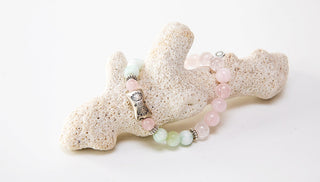 Yoga Armband aus Rosenquarz und Bergkristall mit 925er Silberperle