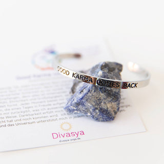 Armreif mit Gravur Silber Edelstahl Good Karma