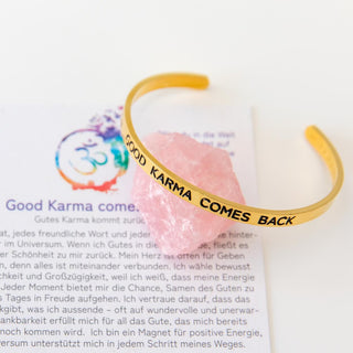 Armreif mit Gravur Mantra good karma vergoldet