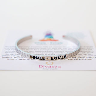 Armreif mit Gravur inhale exhale silber