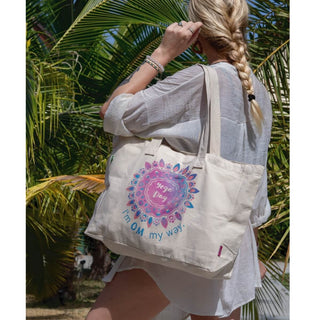 shopper aus Bio Baumwolle mit yoga Motiv Druck