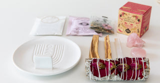 Geschenk Achtsamkeit Geschenkset räucherbündel weißer Salbei Räucherschale Rosenquarz