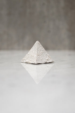 Räucherwerk Räucherpyramide Yoga Geschenk zum Einzug