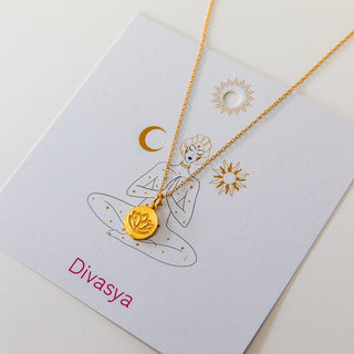 Gold Halskette mit Yoga Anhänger Lotusblüte