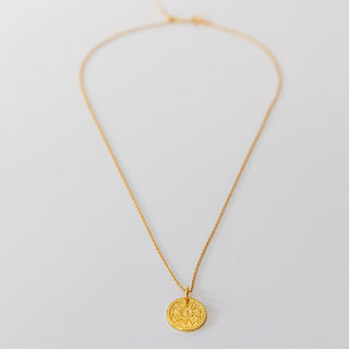 Gold Halskette mit Yoga Anhänger Om Mantra