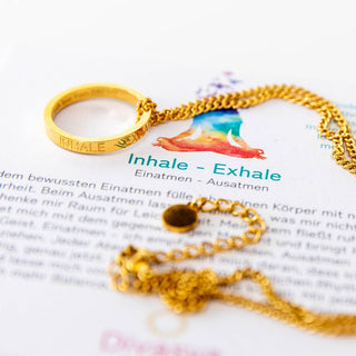 Kette mit Ring vergoldet Edelstahl Gravur Inhale Exhale