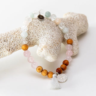 Yoga Armband aus Rosenquarz mit OM Anhänger aus Silber