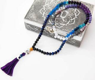 Mala Kette Meditationskette 108 Perlen aus Edelsteine Amethyst Mondstein Lapis Lazuli Moon Child