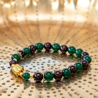 Yoga Armband aus Granat mit goldenem Buddha Kopf