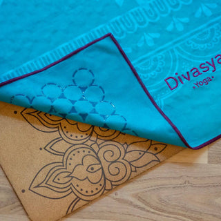 Yoga Handtuch rutschfest mit Noppen