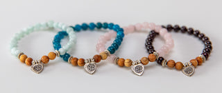 Yoga Armband om zeichen Yoga Symbol