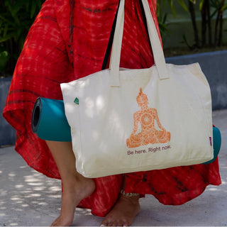 shopper aus Bio Baumwolle mit yoga Motiv Druck