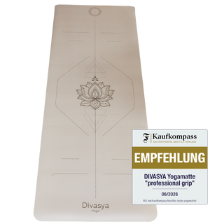 Non-slip yoga mat made of natural rubber with Japanese grip surface