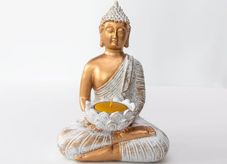 buddha figur mit teelicht