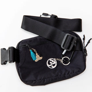 Yoga Hip Bag Gürteltasche Bauchtasche schwarz Yoga Anhänger