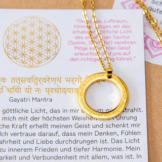 Mantra Kette vergoldet Gayatri Mantra Gravur