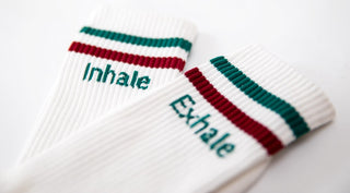 Socken mit Yoga Motiv inhale exhale namaste Bio Baumwolle
