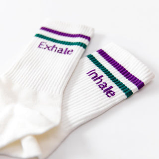 Socken mit Yoga-Motiv in 2 Varianten: Inhale Exhale | Namasté