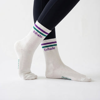 Socken mit Yoga-Motiv: Inhale Exhale | Namasté | 3 Farben